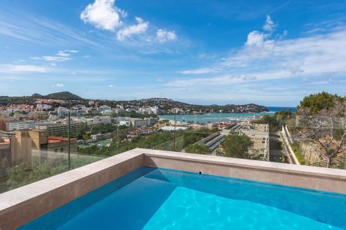 Neubau-Penthaus mit Dachterrasse und privatem Pool in Santa Ponsa - Nur noch 2 verfügbar